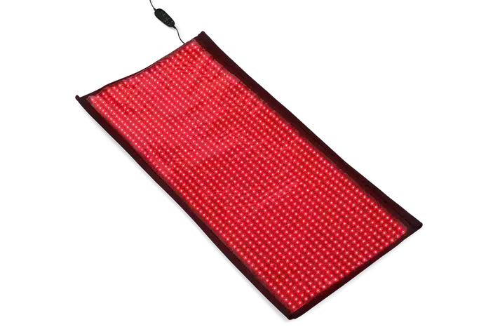 Bon charge red light blanket 240813 42